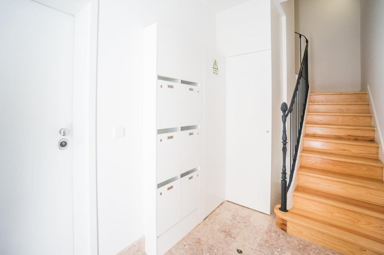 Guestready - Chic And Vibrant Stay Near Anjos Лиссабон Экстерьер фото
